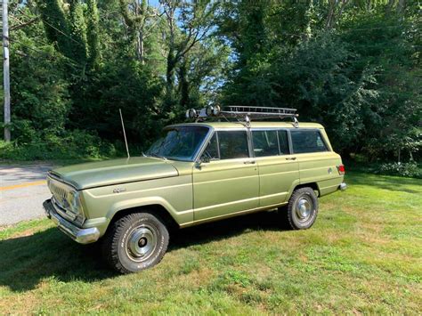 1969 Jeep Wagoneer