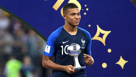 Kylian Mbappé fue nombrado mejor Jugador Joven del Mundial