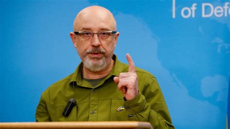 Міністр оборони України розповів про «поповнення парку артилерії 155-мм ...