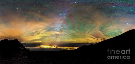 Banded Airglow Due To Atmospheric Gravity Waves Photograph By Miguel