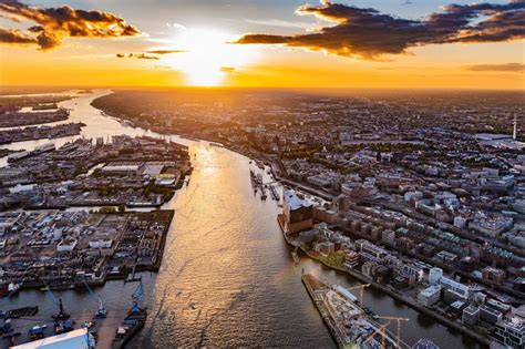 Luftaufnahme Hamburg Sonnen Untergang Ber Der Landschaft Ber Dem