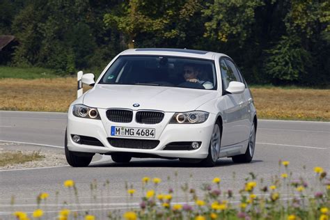 Bmw 320d Efficientdynamics Edition First Lookthe Green Car Driver