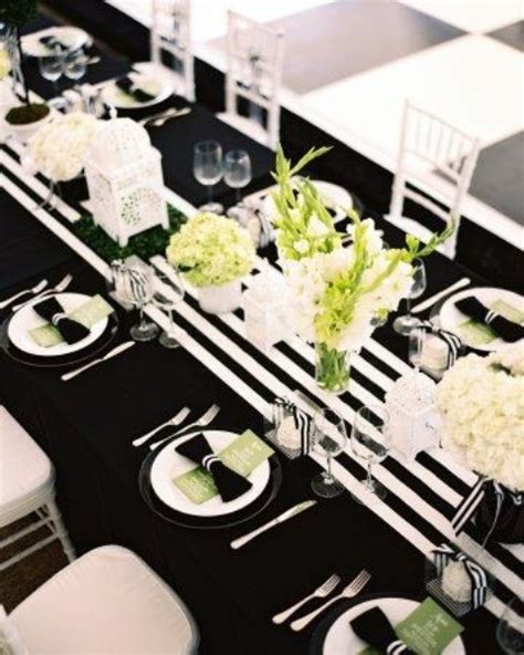 52 Elegant Black And White Wedding Table Settings Weddingomania