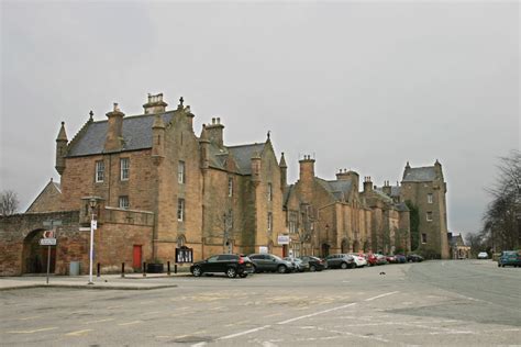 Dornoch Castle | Castle in Dornoch, Sutherland | Stravaiging around ...