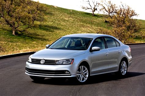 Volkswagen Jetta 2015 Llega Con Cambios En Su Interior Y Exterior