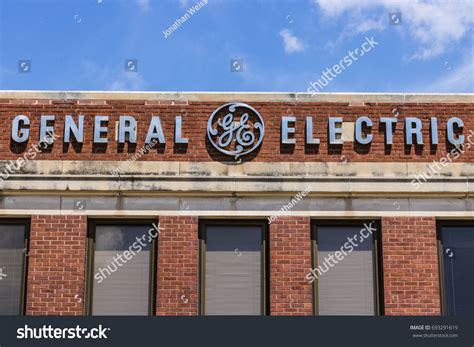 162 General Electric Healthcare Images, Stock Photos & Vectors ...