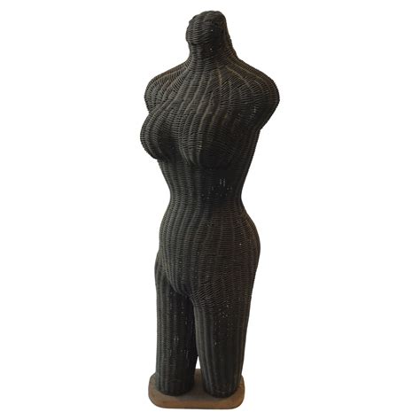 A 1930 S Glass Sculpture Of A Nude Woman For Sale At 1stDibs