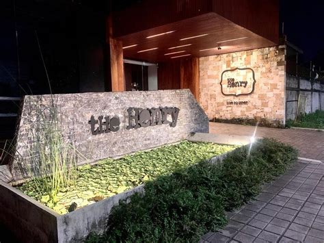The Henry Hotel Roost Bacolod Bacolod Filippijnen Fotos Reviews
