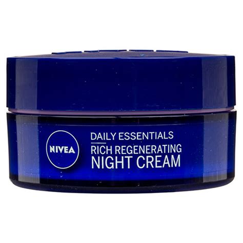 NIVEA Daily Essentials Rich Regenerating Night Cream Review BEAUTY Crew