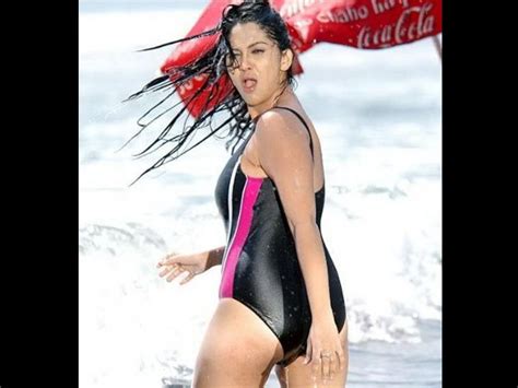 Samantha Bikini Anjaan Filmibeat
