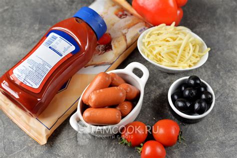 Пицца из сосисок в тесте — рецепт с фото пошагово