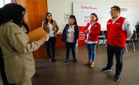 Visita De Ministra De La Produccion A Cite Calzado Y Cite