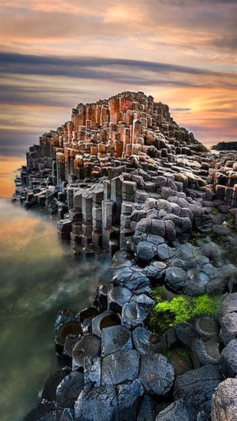 Giants Causeway Wallpaper