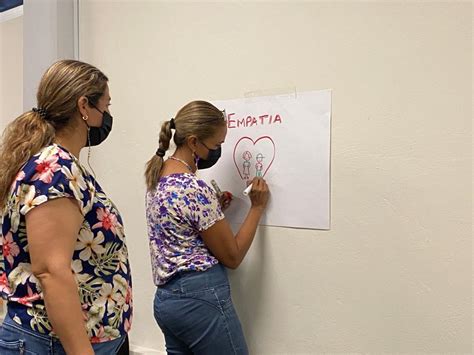 Universidad Imparte Seminario Educa Y Transmite Valores Para La Vida