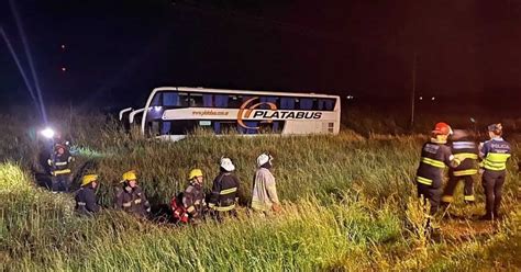 Accidente Fatal En La Ruta 2 Al Menos Un Muerto Y 14 Heridos Tras El Despiste De Un Micro Que