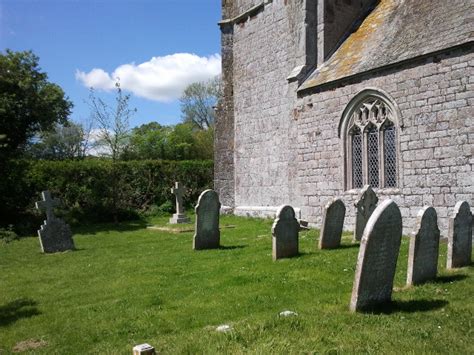 Graves At Clyst St Lawrence Church Rob Purvis Cc By Sa 2 0