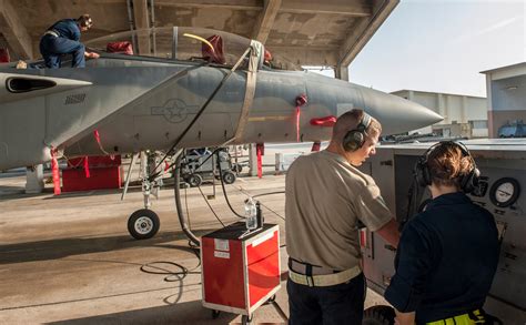 67th AMU Maintains Jets On Kadena Kadena Air Base News