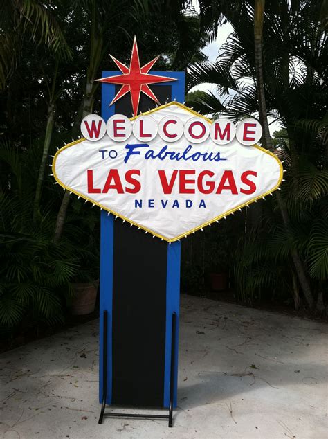 gumi nem is említve nyomában welcome to las vegas sign csavarkulcs ...