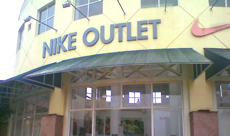 Outlet Nike OUTLET