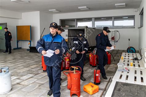 Feuerwehrjugend zeigt ihr Können beim Wissenstest Freiwillige