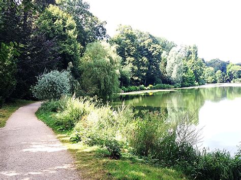 Corot Pond At Ville D Avray Hiking In Paris Suburb Flickr