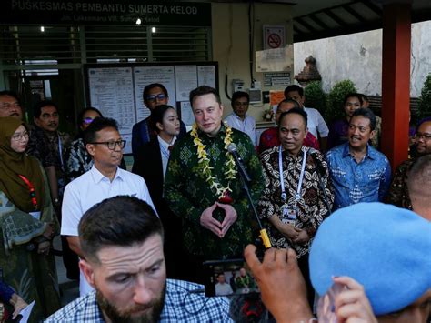 Elon Musk launches Starlink satellite internet service in Indonesia