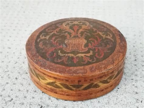 Ancienne Petite Bo Te En Marqueterie De Paille Antique Box Straw