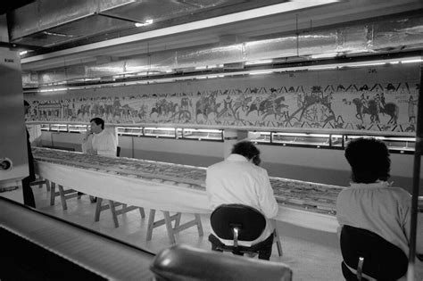 EN IMAGES Le 26 février 1983 la Tapisserie de Bayeux trouve un écrin