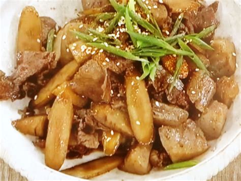 牛肉とごぼうの甘辛煮