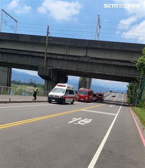 搭火車驚見有人趴在大漢溪上！乘客嚇壞急報案 警消撈起「紅背心」浮屍 社會 三立新聞網 Setncom