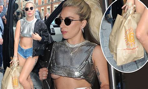 Lady Gaga Flashes Some Underboob As She Gives Onlookers An Eyeful In London Daily Mail Online