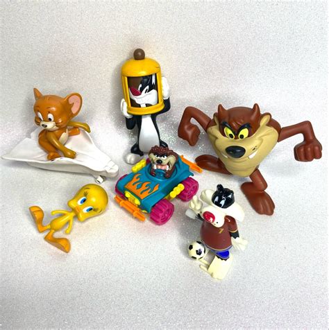 Lote Bonecos Looney Tunes Boneco Jerry Piu Piu Taz Mania Frajola