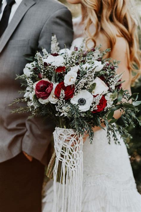 30 Awesome Wedding Bouquet Wraps And Handles Weddingomania