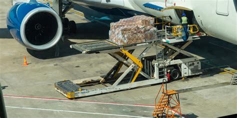 Is Air Freight Delivery Services A Good Career Path