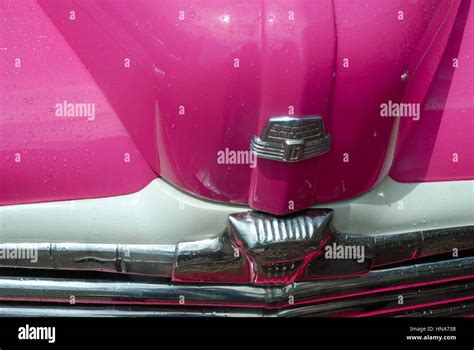 Pink Vintage Car Parque Central Havana Cuba Stock Photo Alamy