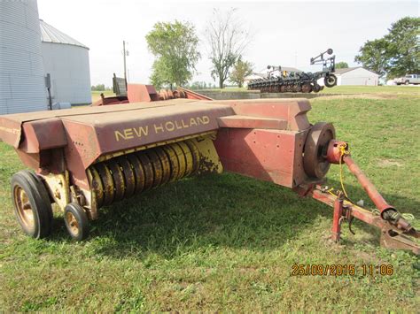 holland hayliner  hay baler