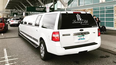 Vancouver Airport Limousine | Vancouver Limo | Limousine Service