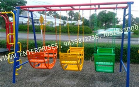 Mild Steel Frp Playground Children Swing Seating Capacity 3 Seater At