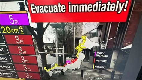 8 Dead Thousands Evacuated After Earthquake Strikes Japan