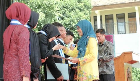 Pemkab Rembang Kembali Buka Pendaftaran Beasiswa Prestasi Pendidikan