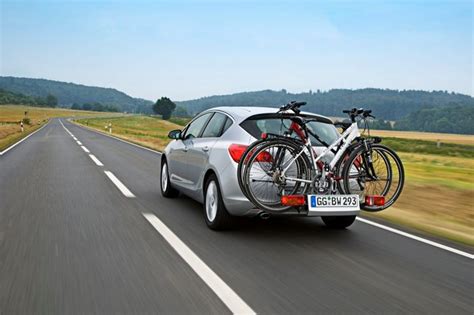 C Mo Llevar La Bici En El Coche De Forma Segura Y Legal