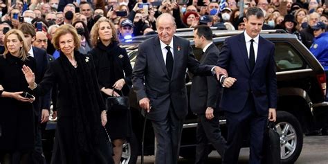 Funeral De Constantino Da Gr Cia Juntou Os Borb N Pela Primeira Vez Em