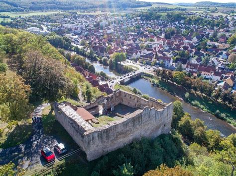 Vandalismus rund um Burg Löffelstelz und in den Enzgärten in