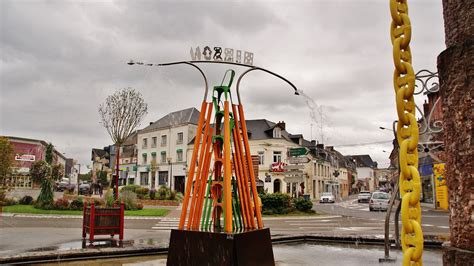 Photo à Hirson 02500 Fontaine Hirson 260102 Communes