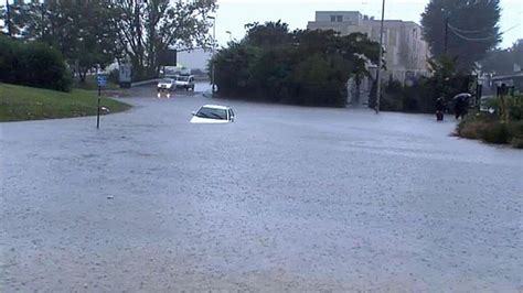 Alluvione A Montpellier Nubifragi In Spagna Tempeste Nel Nord Europa