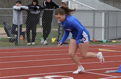 Track Athletes Get Flexibility During April Break Nhs Chief Advocate