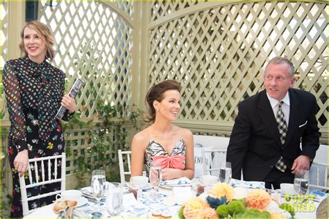 Kate Beckinsale Texts Her Daughter Naked Pics Of Michael Sheen Photo Kate Beckinsale