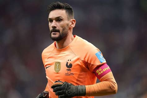 Francia se queda sin su portero y capitán Lloris se retira de la