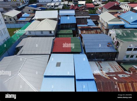 Slums of Phnom Penh from above Stock Photo - Alamy