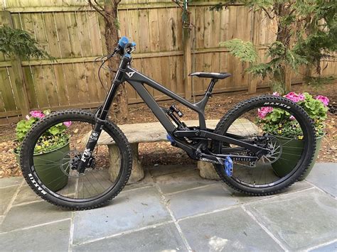 2021 YT Tues Comp Medium For Sale